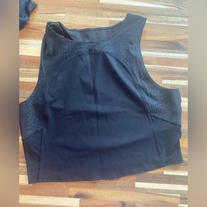 Lululemon runner crop